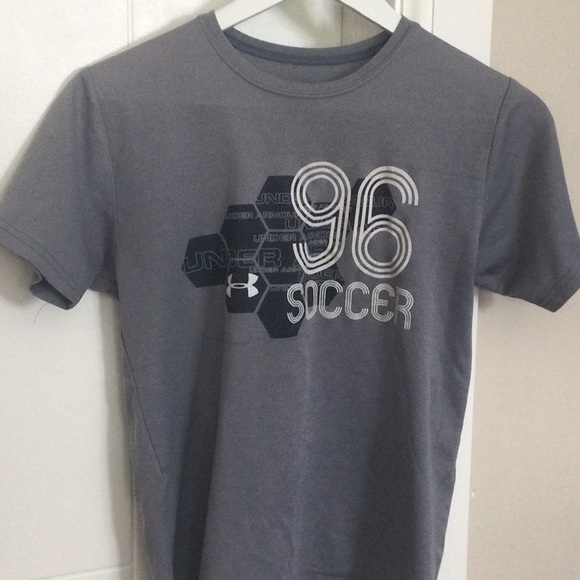 Boy’s T-shirt - Picture 1 of 5